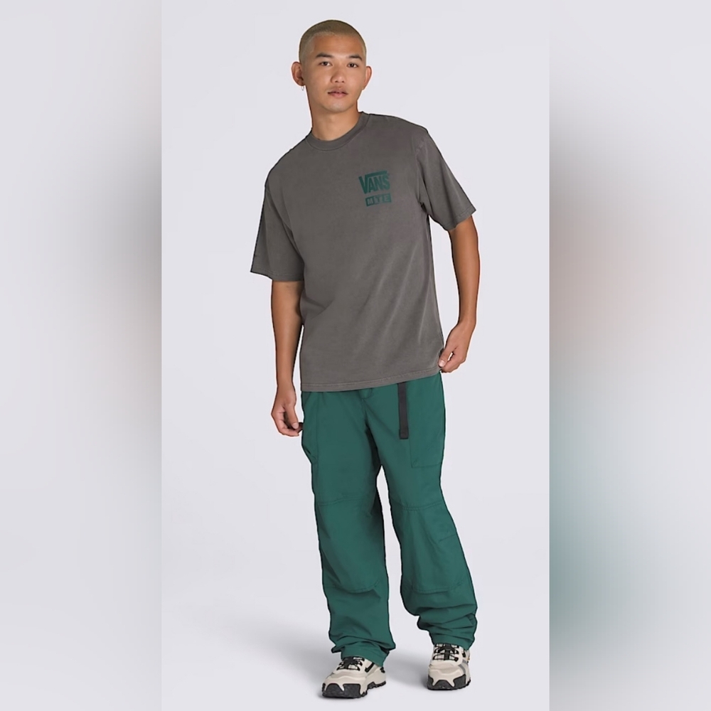Vans MTE Trek Guide Pants *NWT*